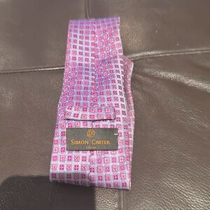 Simon Carter tie